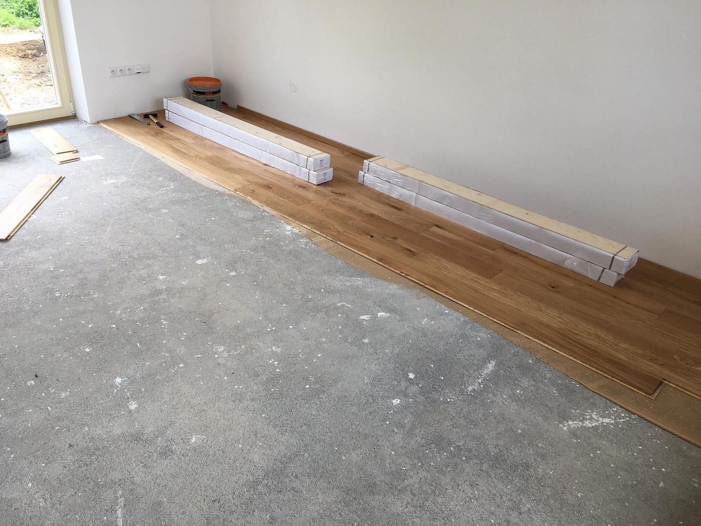 Třívrstvá podlaha 01