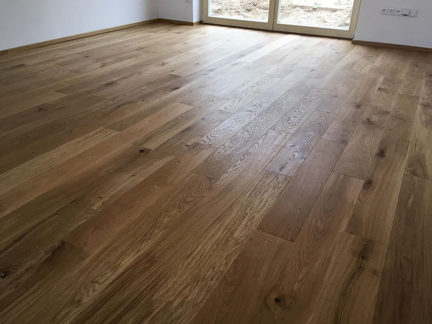 Třívrstvá podlaha 04